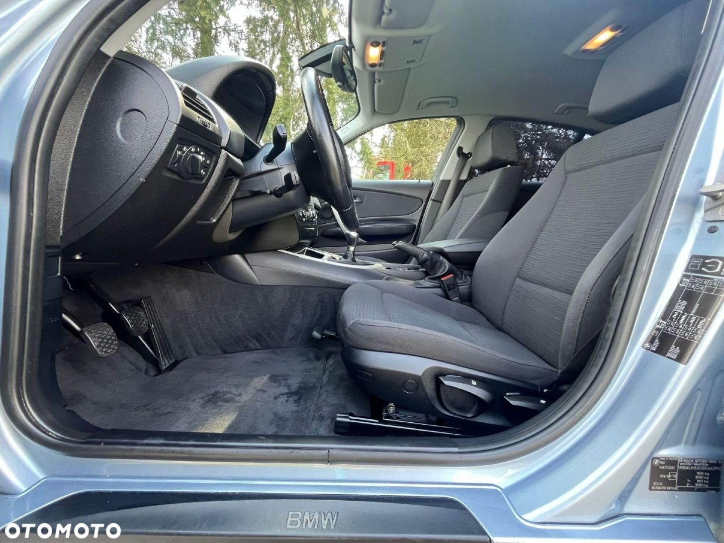 BMW Seria 1 - 27