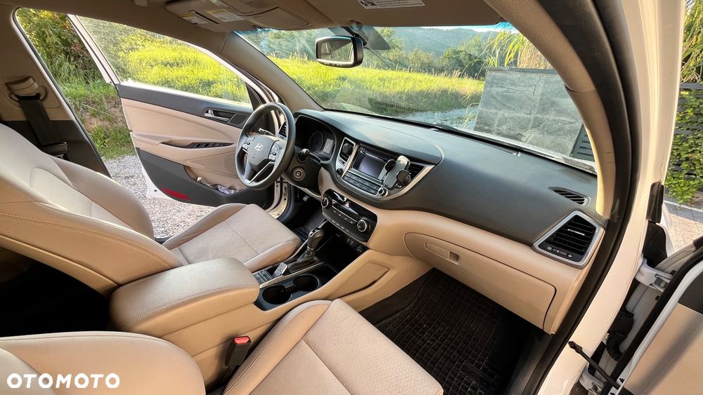 Hyundai Tucson - 14