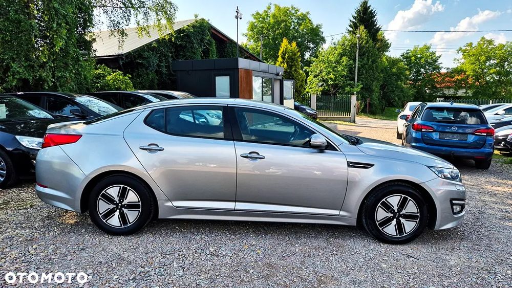 Kia Optima - 12