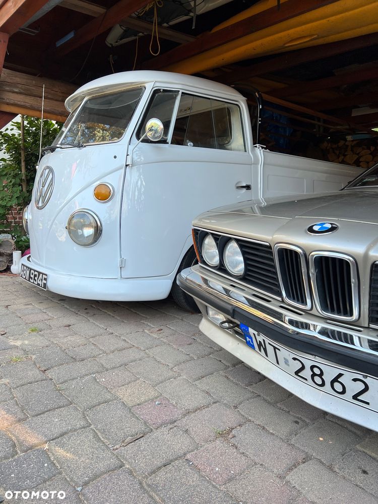Volkswagen Transporter - 21