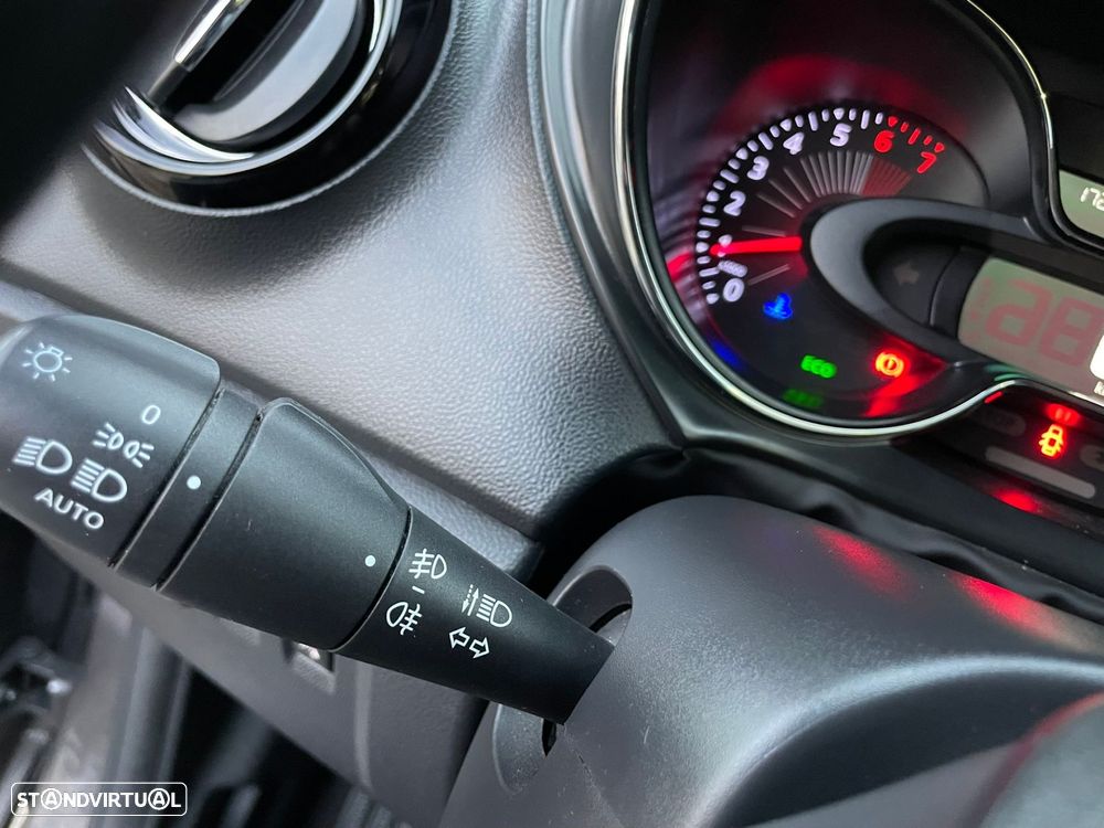 Renault Captur 0.9 TCE Exclusive - 16