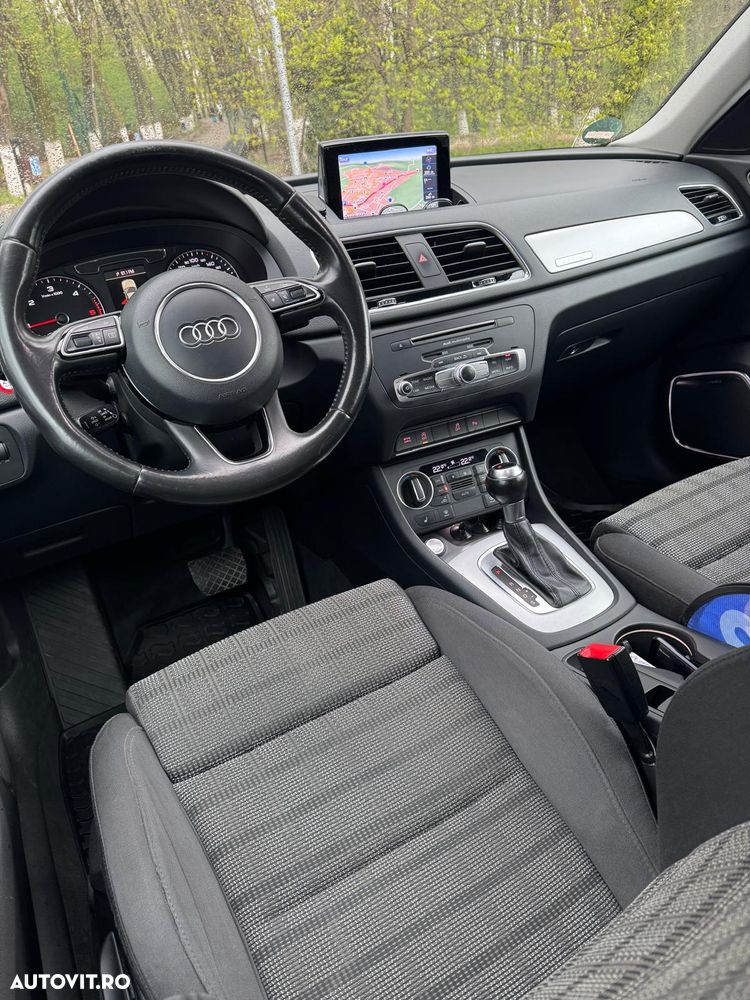 Audi Q3 2.0 TDI Quattro S tronic sport - 7