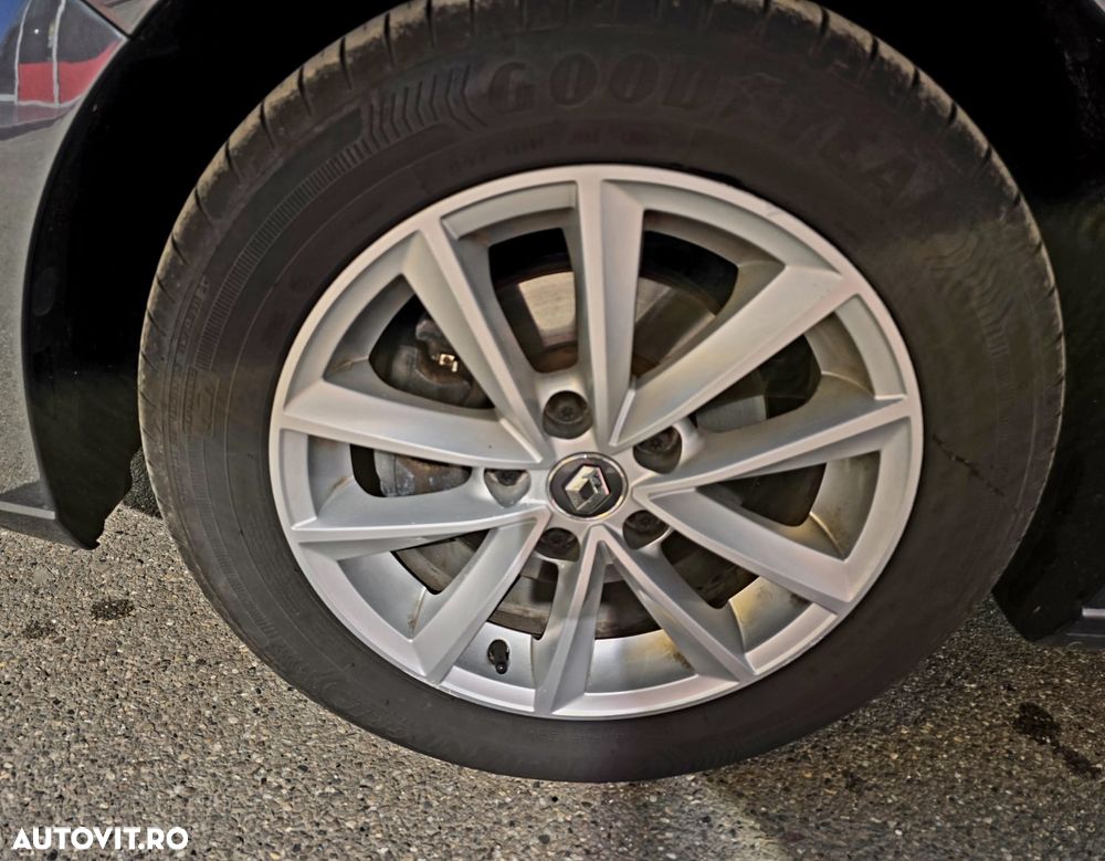 Renault Megane TCe GPF Zen - 27