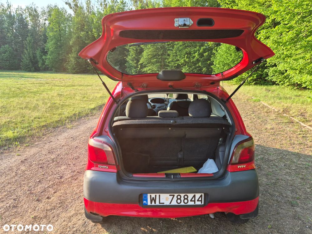 Toyota Yaris 1.0 Terra - 20