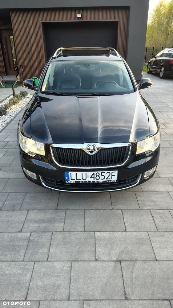 Skoda Superb 1.8 TSI FAMILY - 17