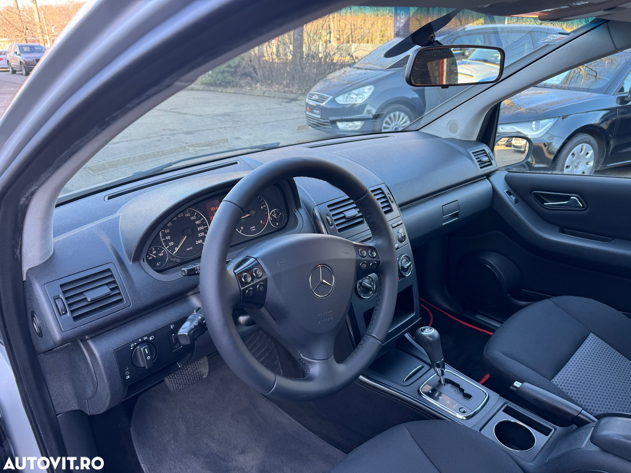 Mercedes-Benz A 160 CDI Autotronic - 11