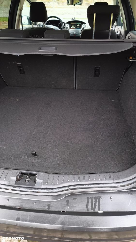 Ford Focus - 13