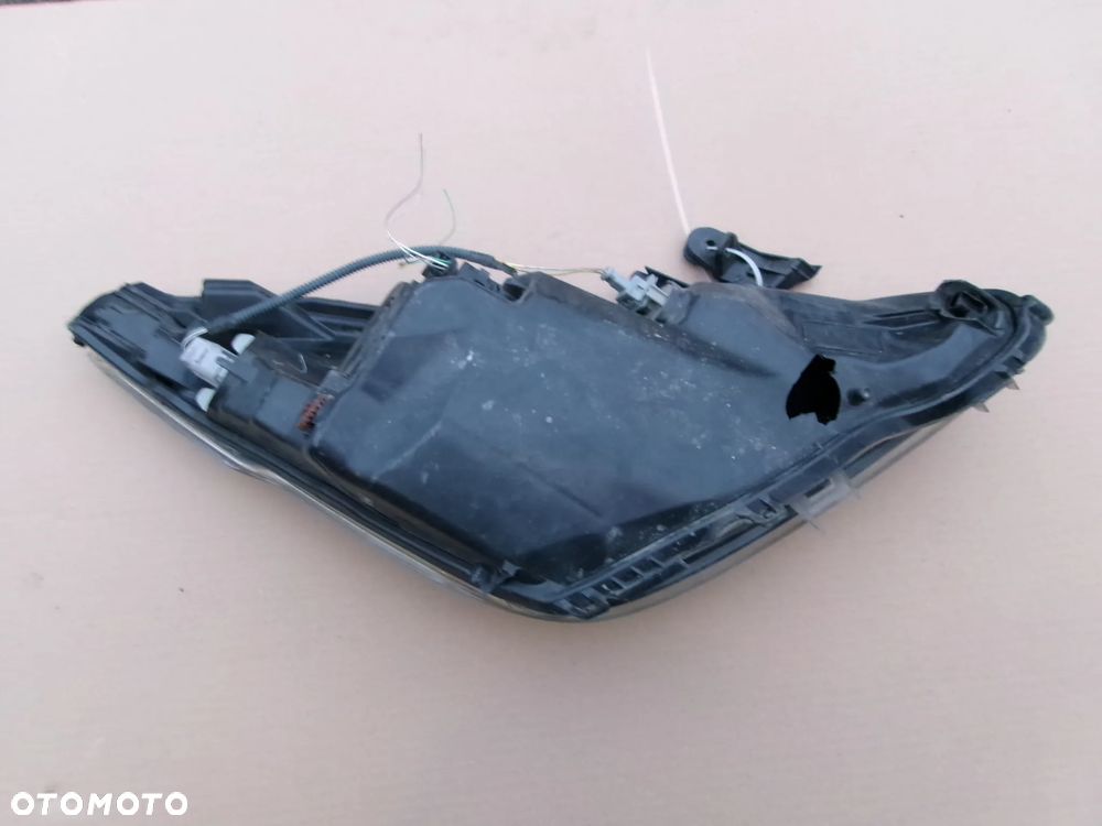 LAMPA L.P TOYOTA AYGO II 14-18 - 6