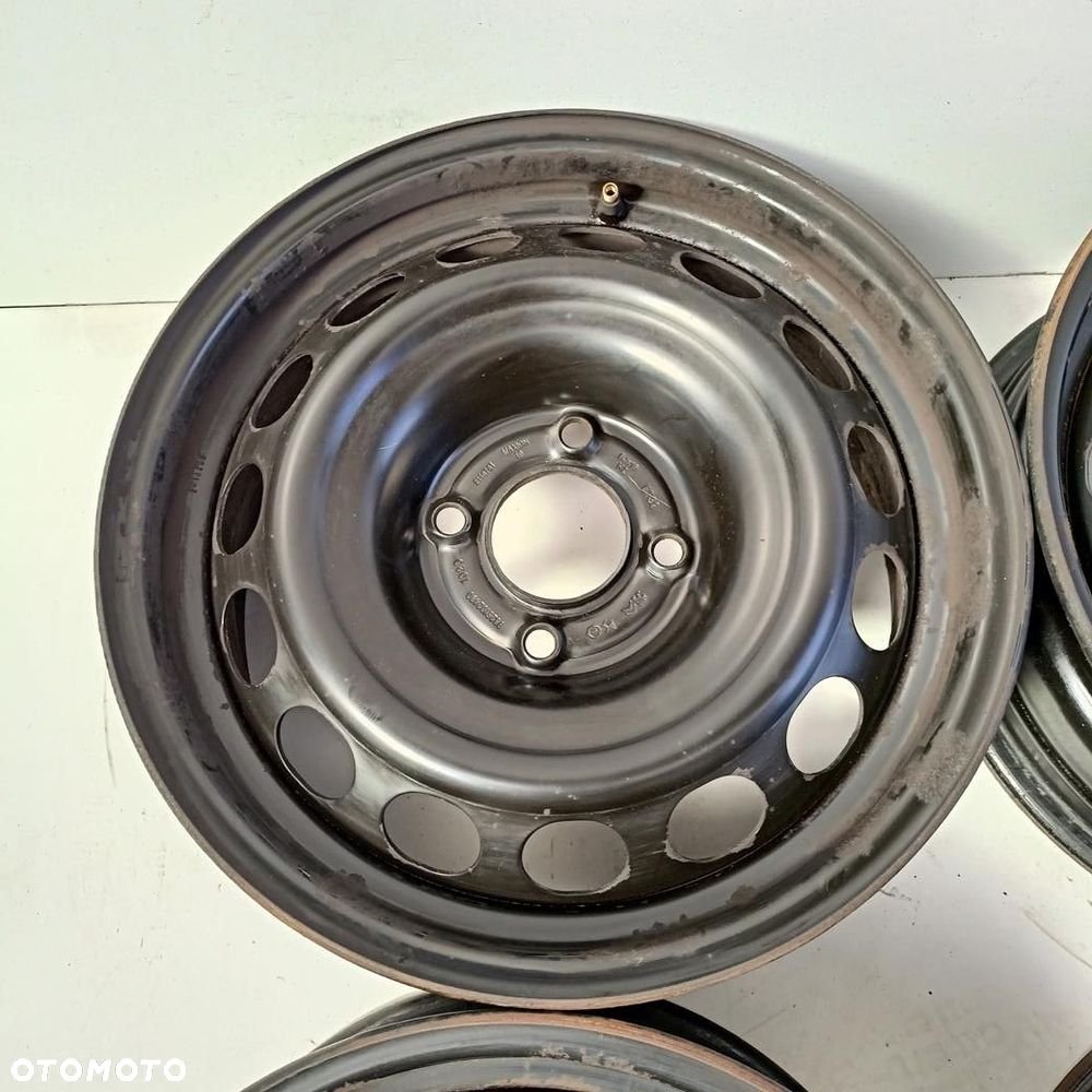Felgi 4x108 15 Opel Corsa F + Kołpaki 4szt (F4415) - 2