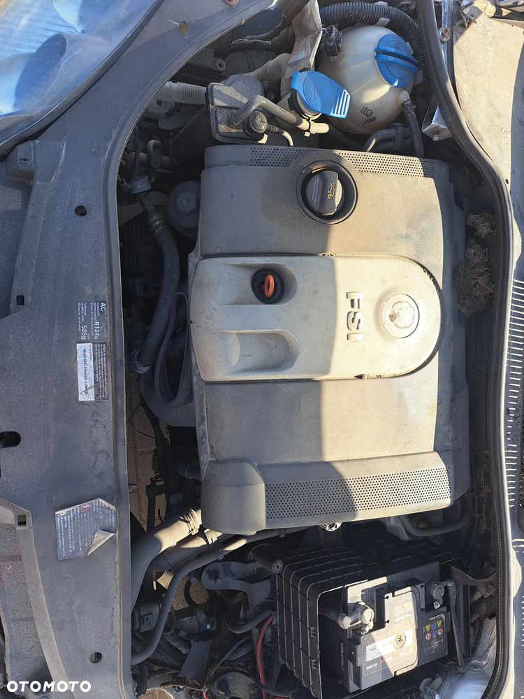 VOLKSWAGEN GOLF V 1.6B 110KM 2004R - CZĘŚCI !!! - 9