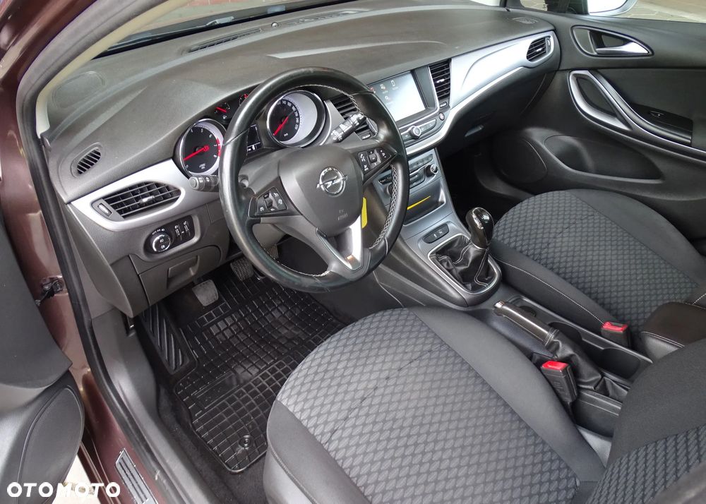 Opel Astra 1.4 T Elite - 7