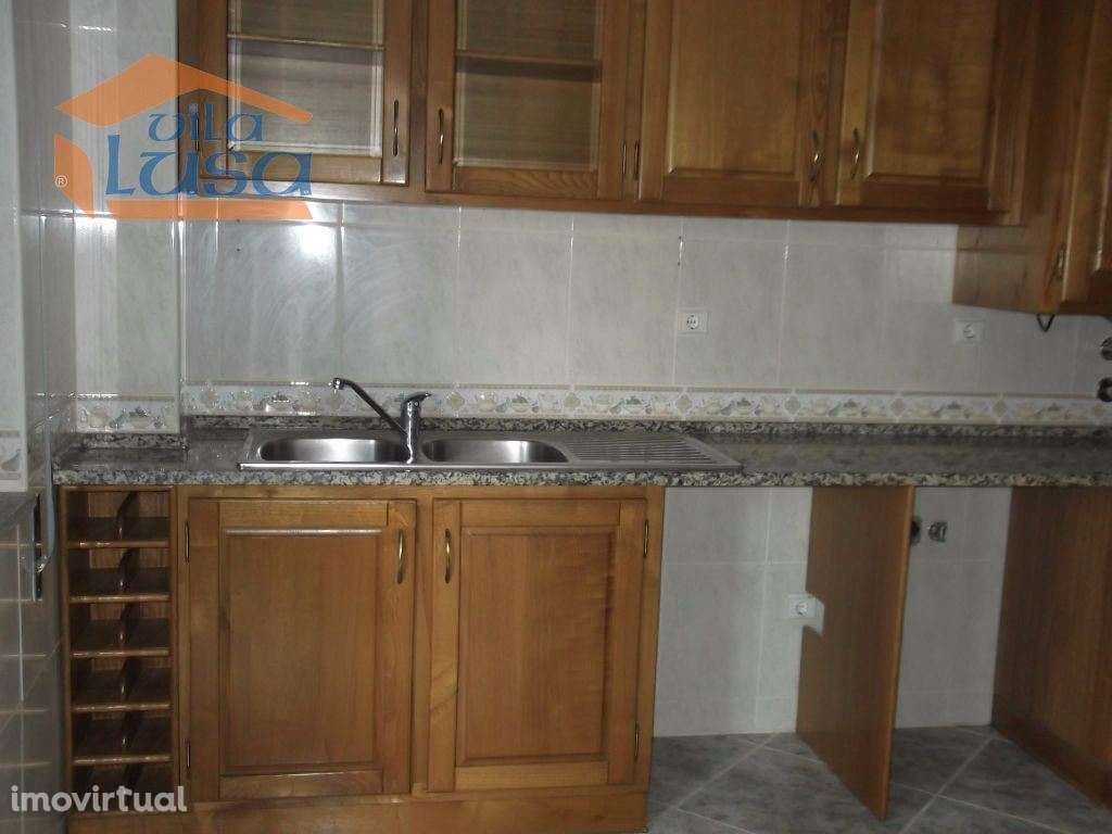 T3 em Jugueiros para arrendar - Grande imagem: 2/8