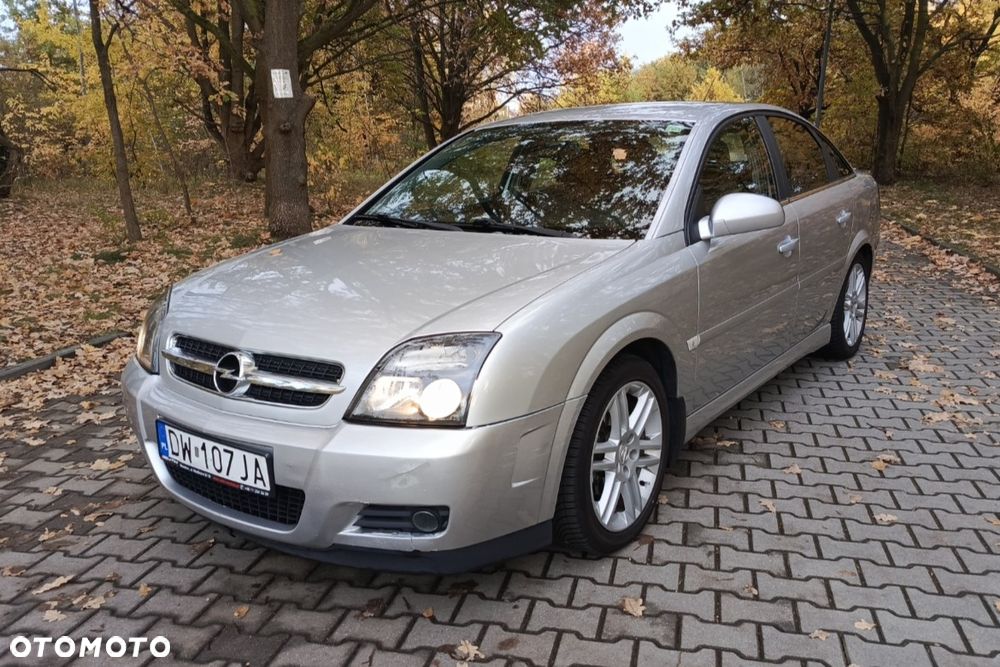 Opel Vectra 2004 photo 2