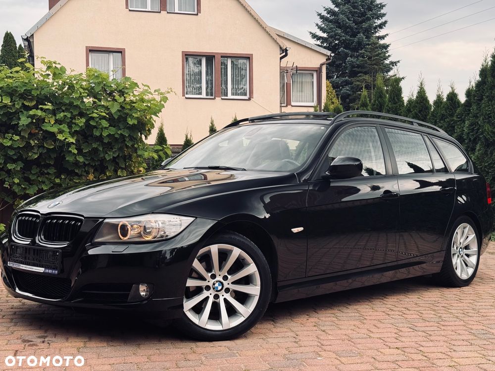 BMW Seria 3 320d DPF Touring - 9