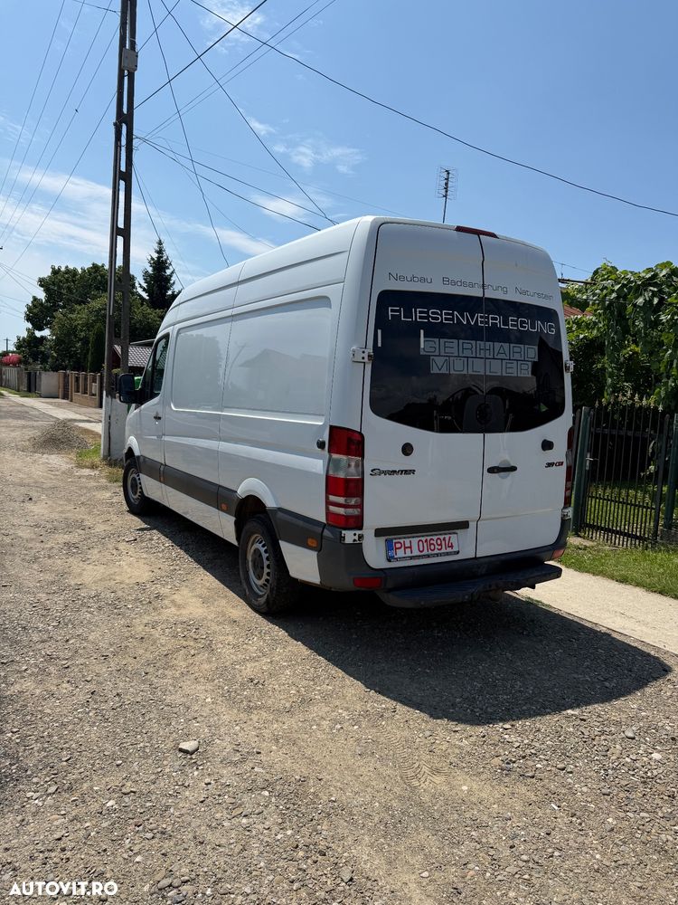 Mercedes-Benz Sprinter - 8