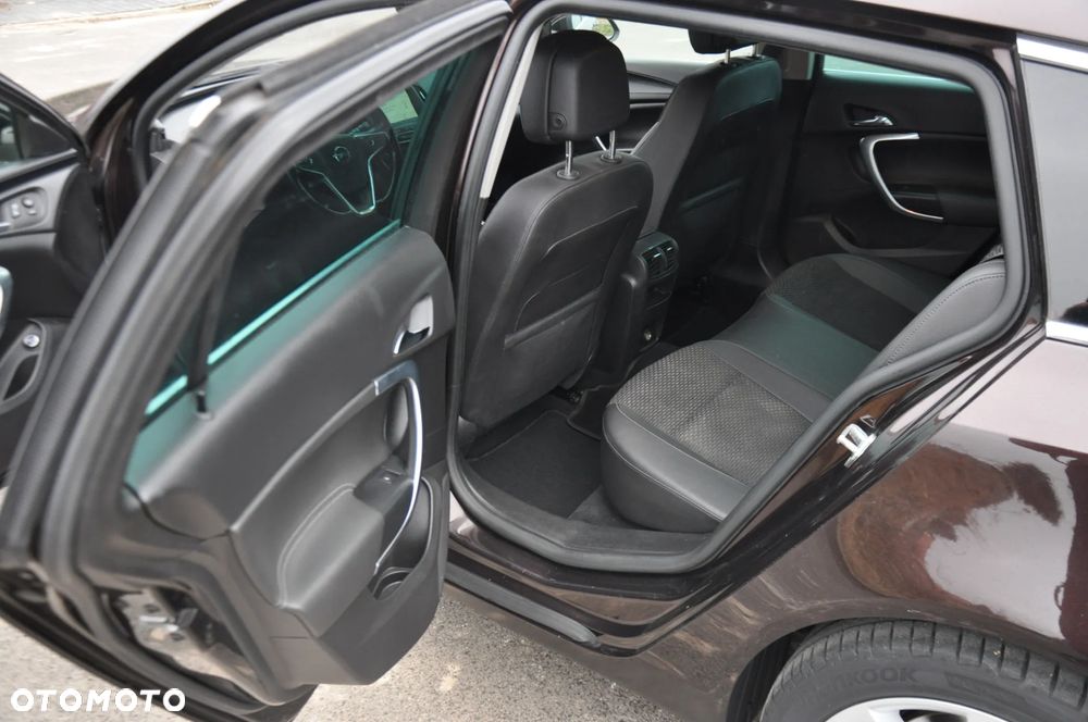 Opel Insignia 2.0 CDTI Cosmo S&S - 18