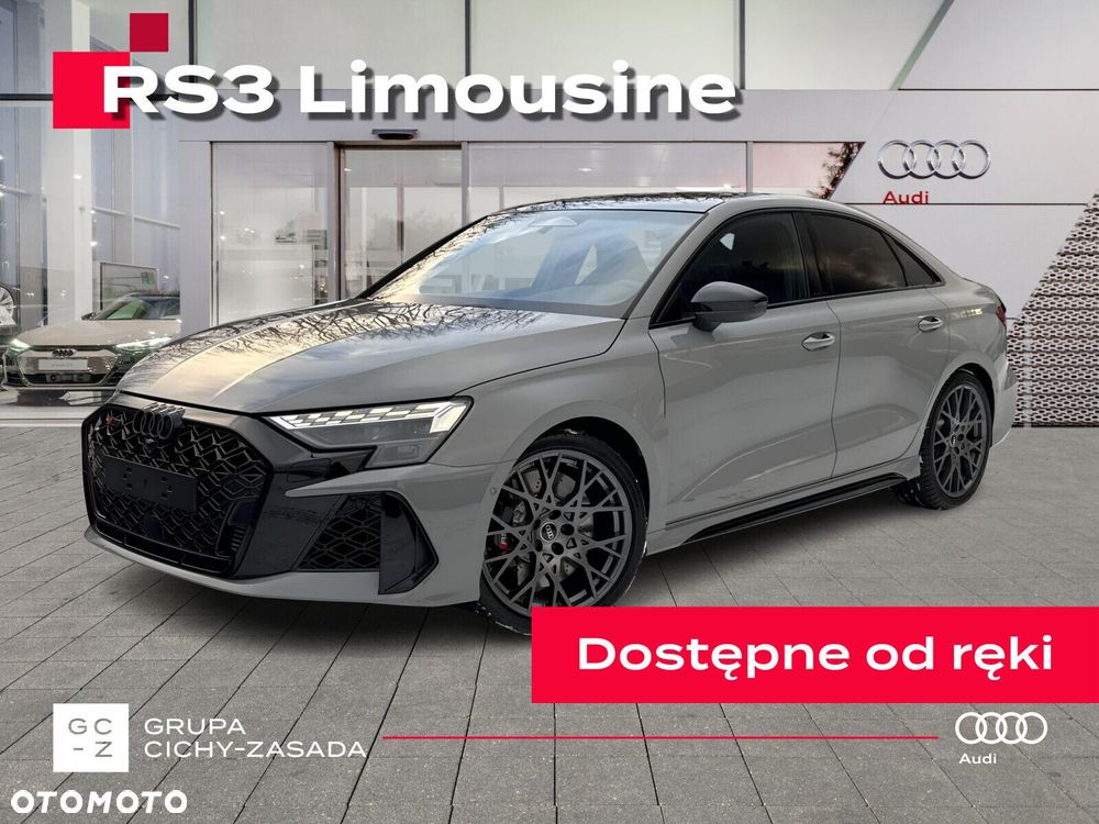 Audi RS3 Limousine - 1