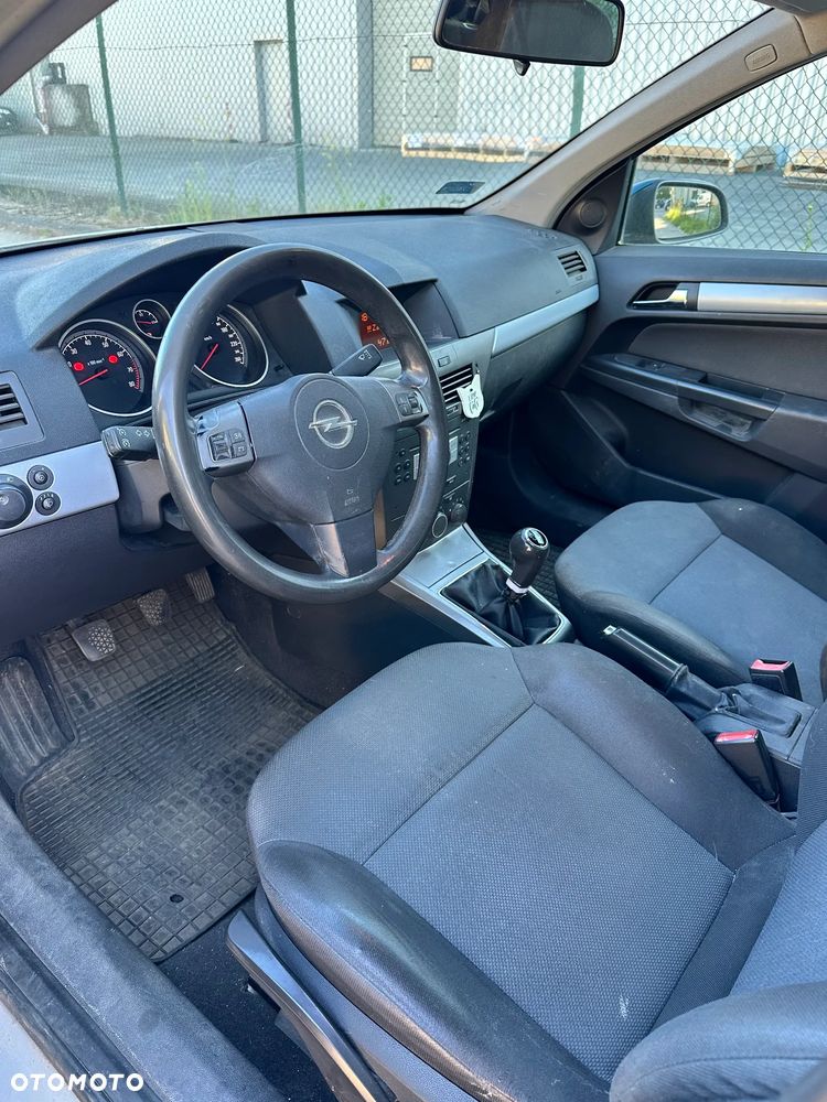 Opel Astra - 9