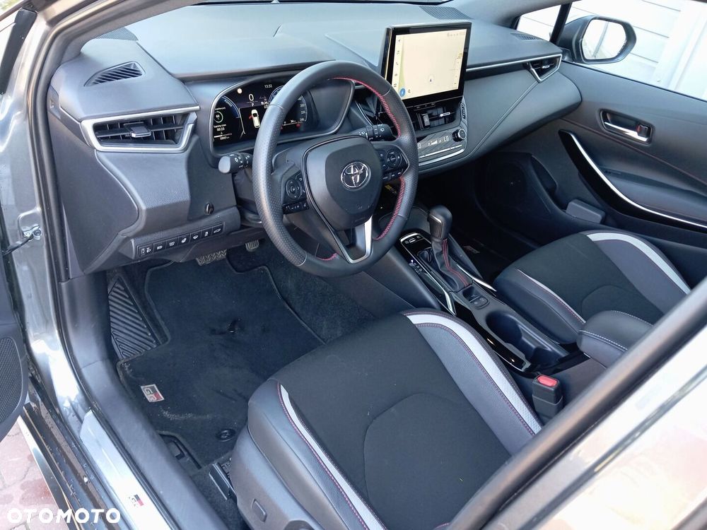 Toyota Corolla 2.0 Hybrid GR Sport - 13