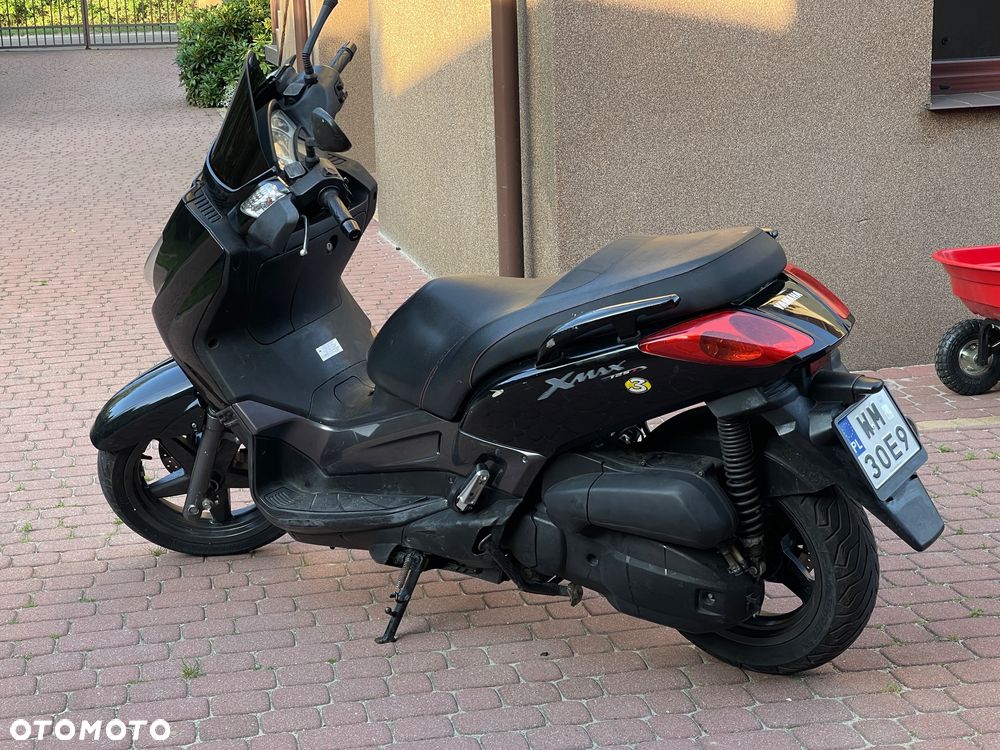 Yamaha X-max - 8