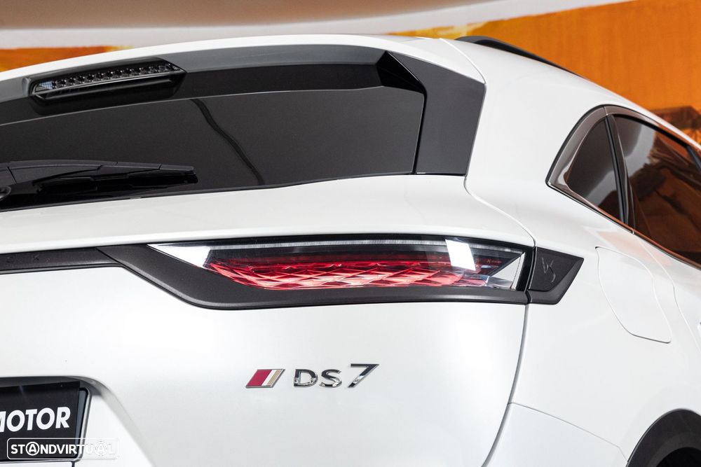 DS DS7 Crossback 1.5 BlueHDi Performance Line EAT8 - 8