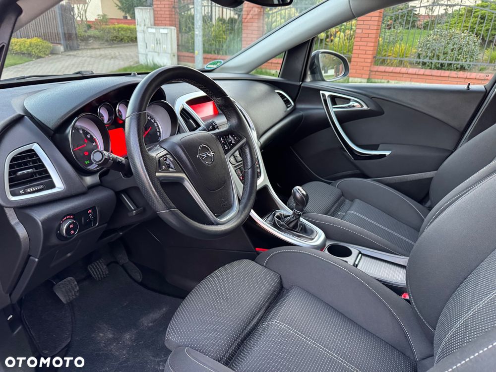 Opel Astra 1.4 Turbo Edition - 28