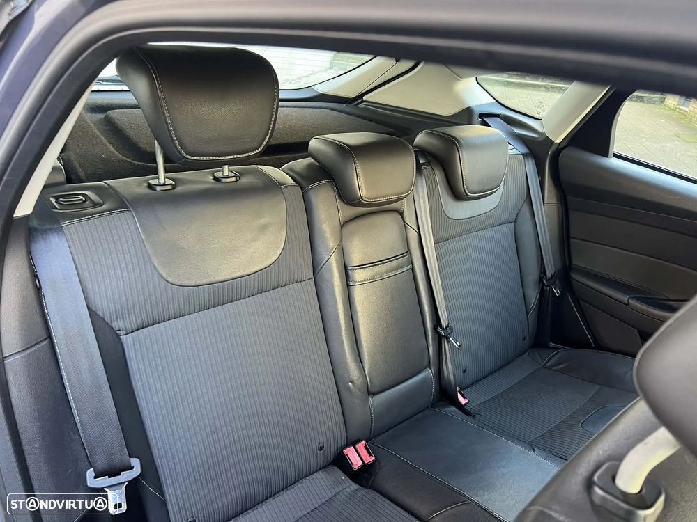 Ford Focus 1.6 TDCi Titanium - 25