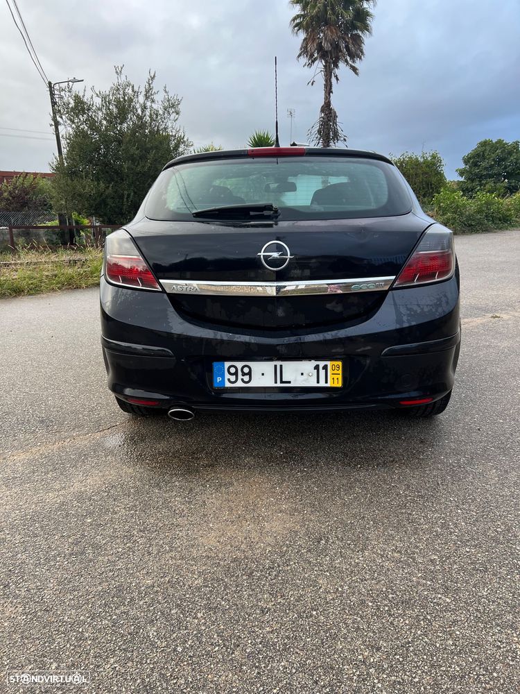 Opel Astra GTC - 8