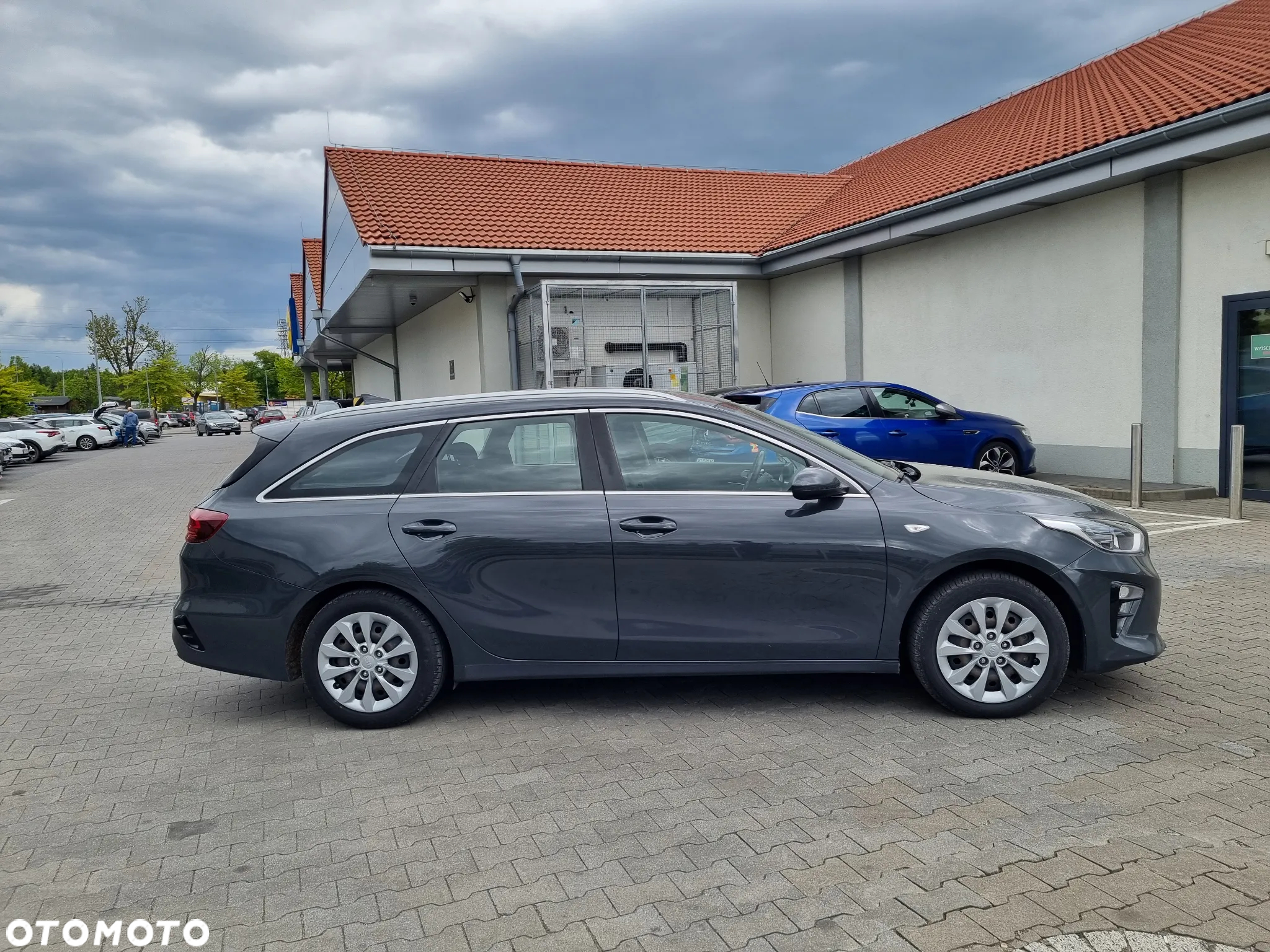 Kia Ceed - 4