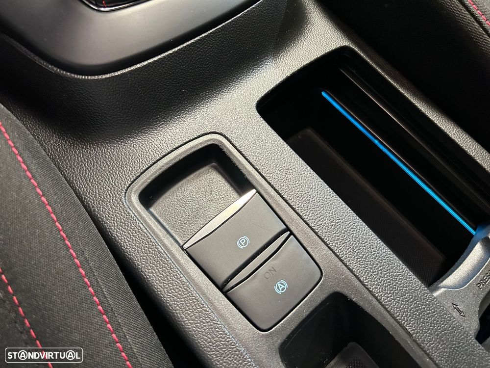 Ford Focus 1.0 EcoBoost MHEV ST-Line - 33