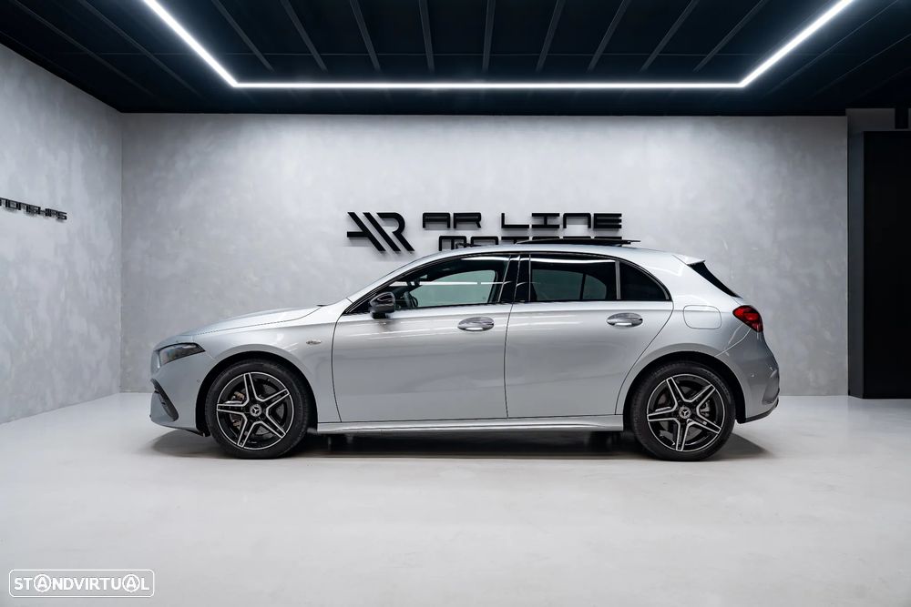 Mercedes-Benz A 250 e 8G-DCT AMG Line - 16