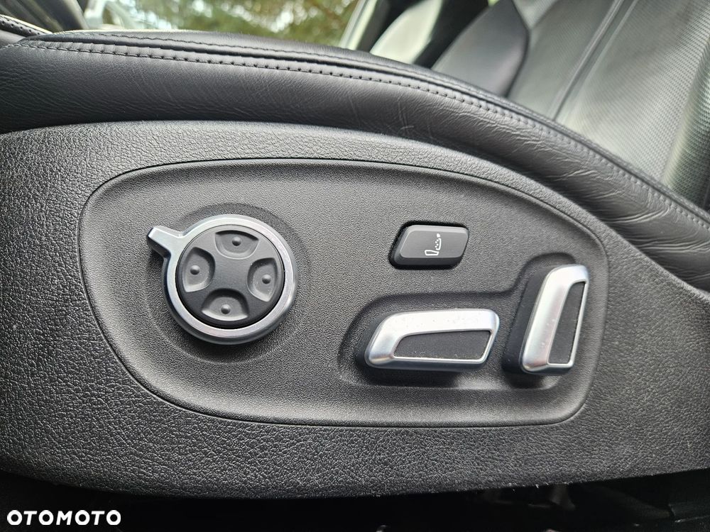 Audi A6 Allroad - 22