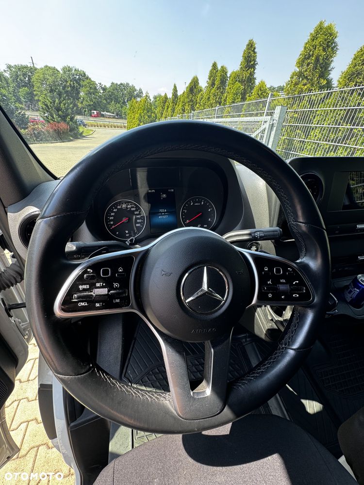 Mercedes-Benz SPRINTER - 8