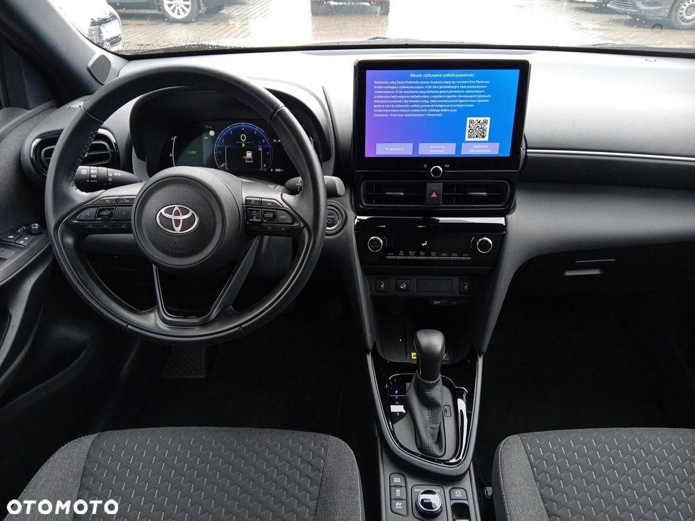 Toyota Yaris Cross - 17