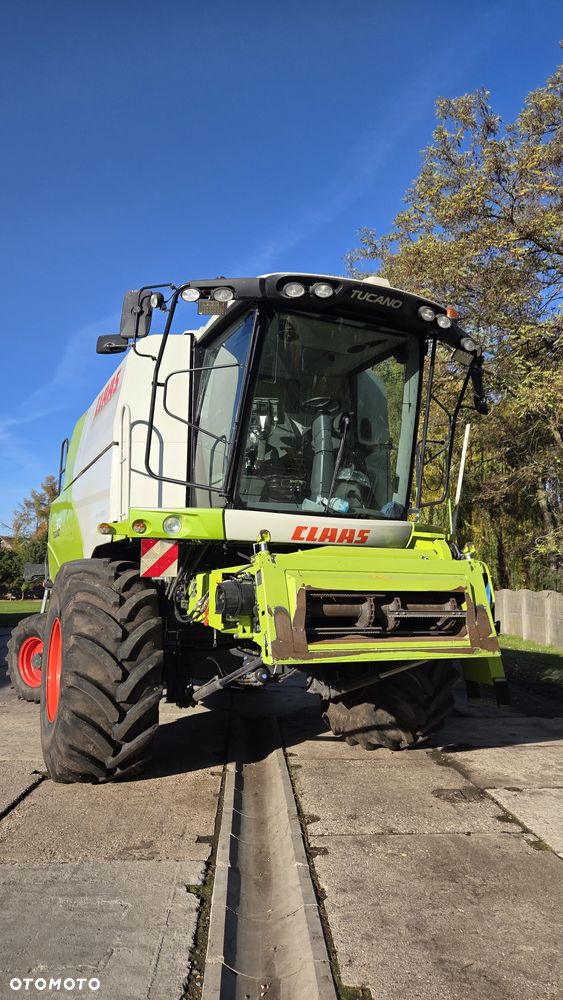 Claas Tucano 570 - 14