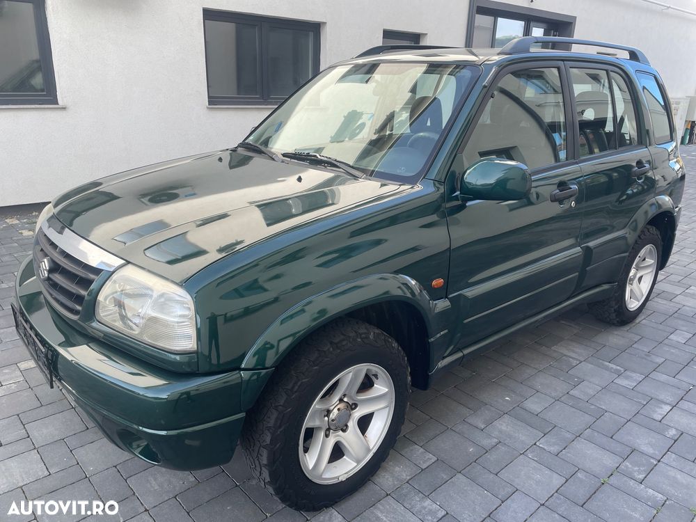 Suzuki Grand Vitara 2.0i - 1