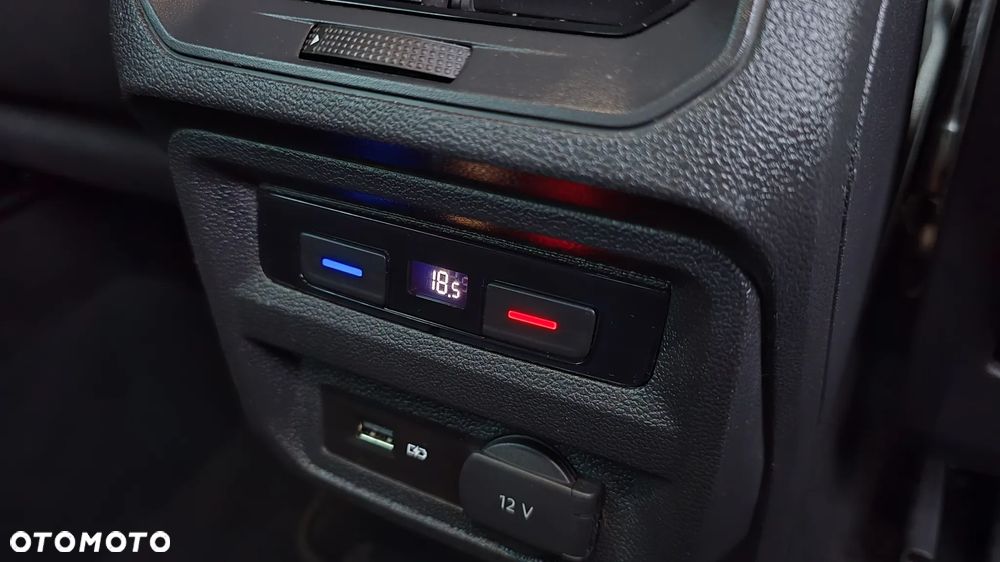 Volkswagen Tiguan 1.5 TSI EVO IQ Drive DSG - 31