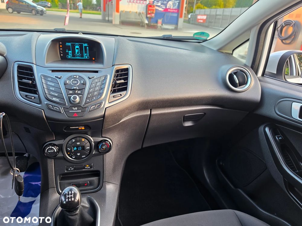 Ford Fiesta 1.0 EcoBoost Start-Stop SYNC Edition - 17