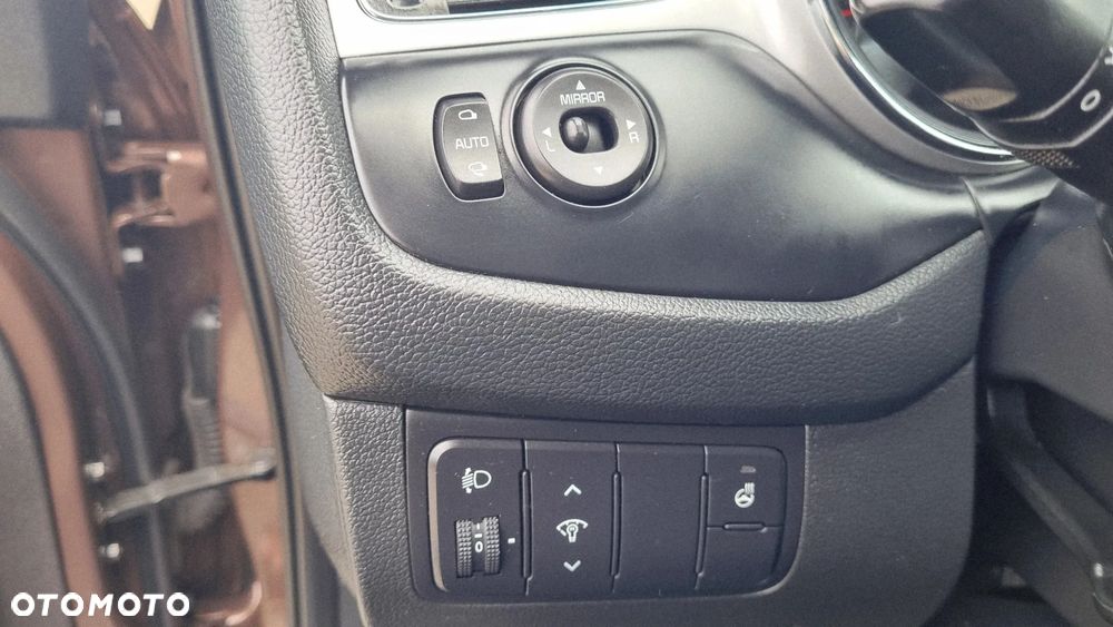 Kia Ceed 1.4 CVVT Vision - 14