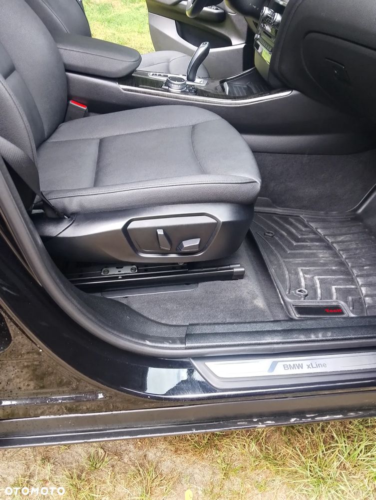 BMW X3 xDrive28i xLine - 11