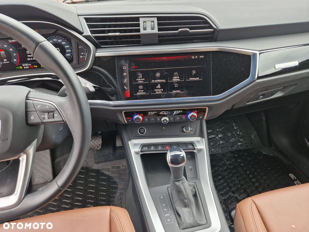 Audi Q3 45 TFSI Quattro S tronic - 13