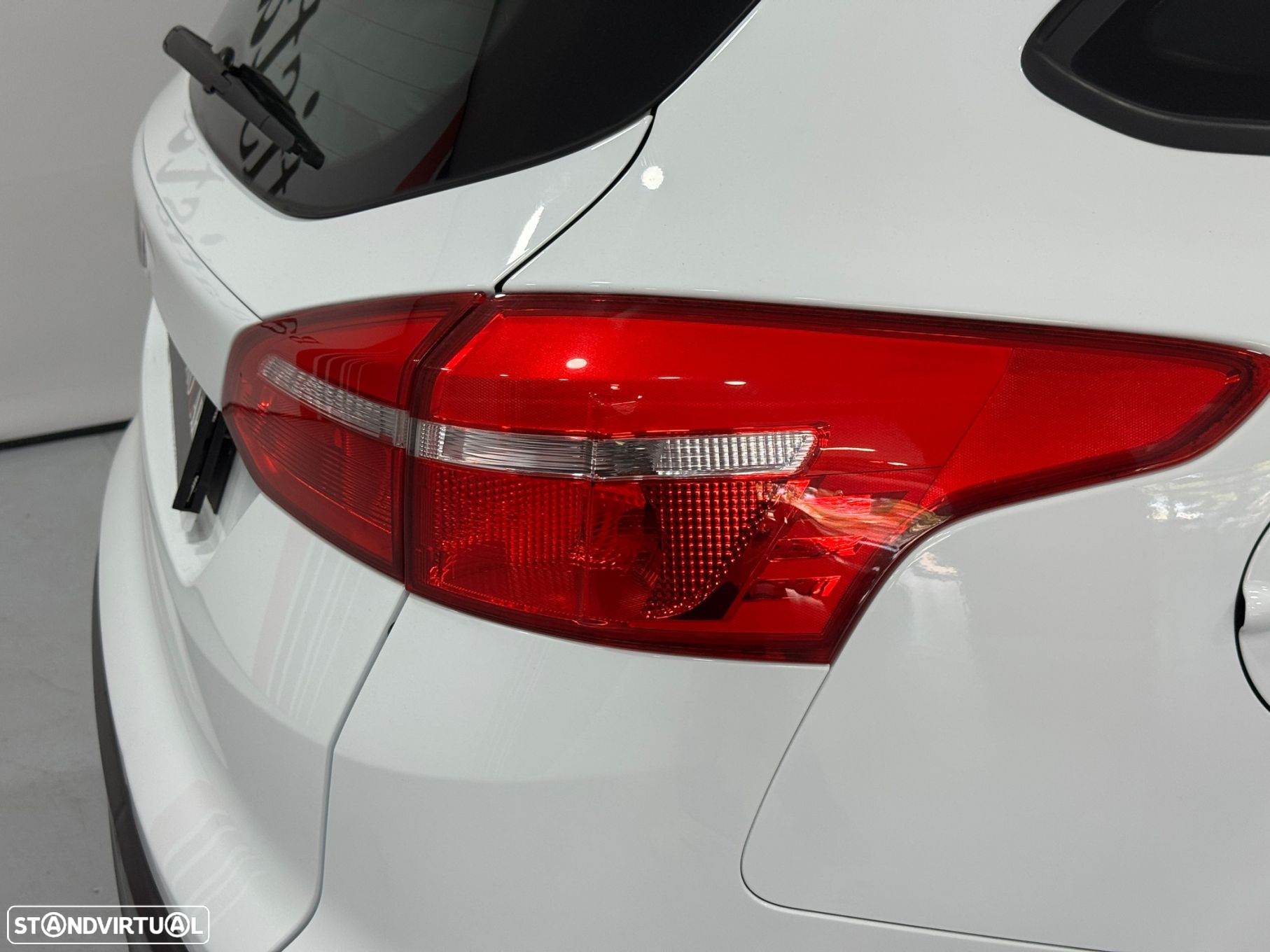 Ford Focus SW 1.5 TDCi Trend ECOnetic - 46