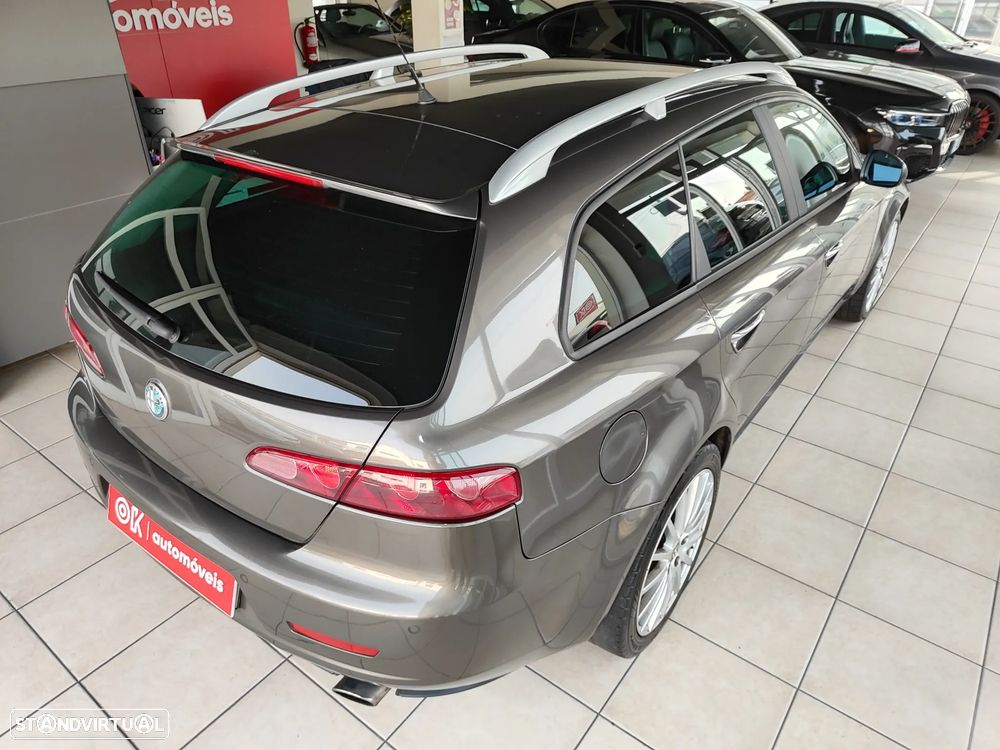 Alfa Romeo 159 Sportwagon 1.9 JTDm 16V Sportiva+ - 12