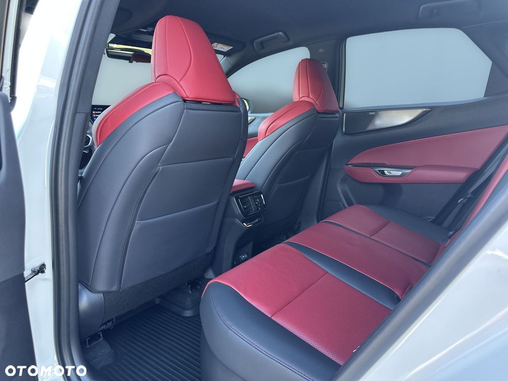 Lexus NX 350h F Sport AWD - 12