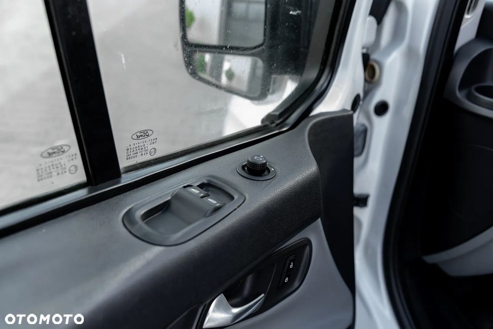 Ford Transit Custom - 18