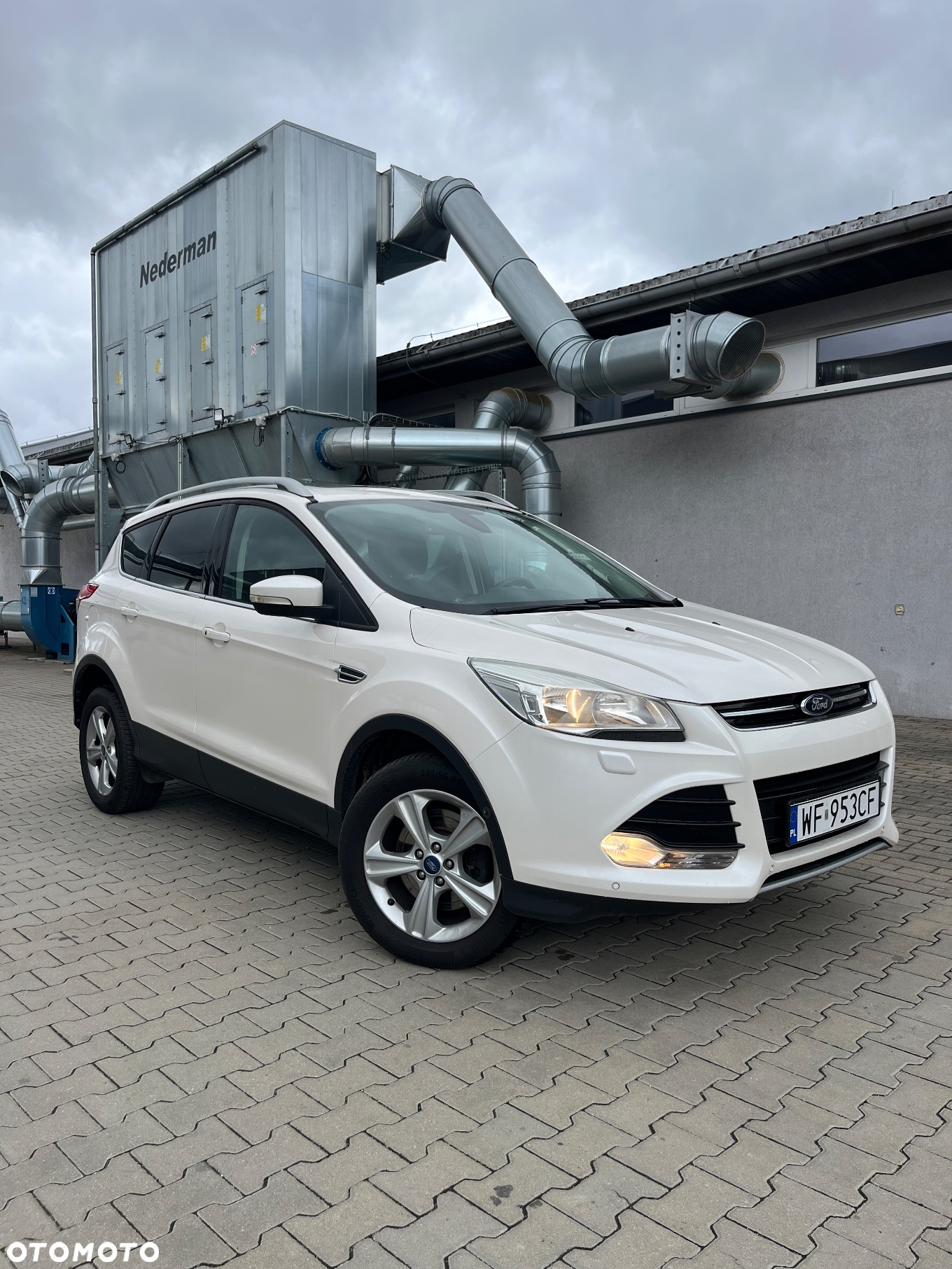 Ford Kuga 2.0 TDCi 4x4 Titanium - 6