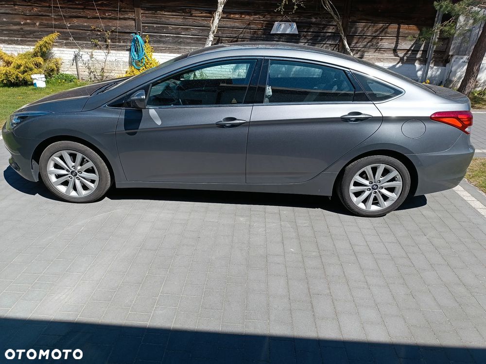 Hyundai i40 1.7 CRDi Comfort - 1