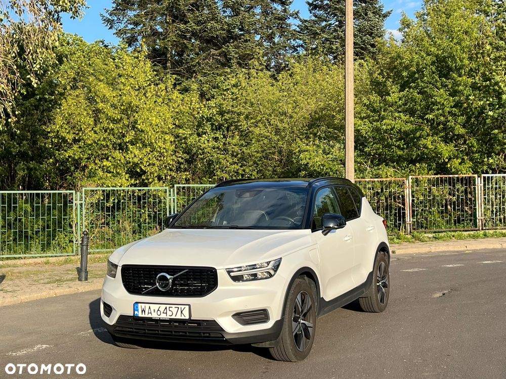 Volvo XC 40 T5 AWD R-Design - 2