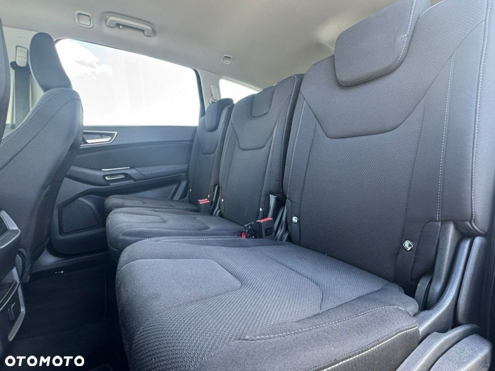 Ford S-Max - 17