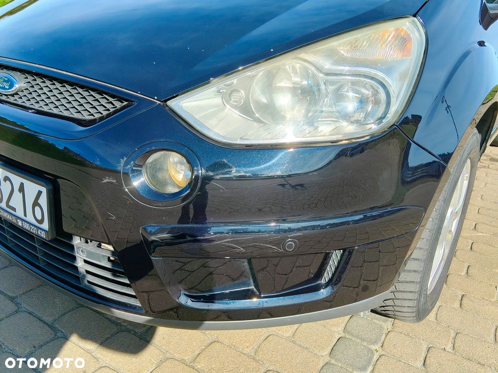 Ford S-Max - 15